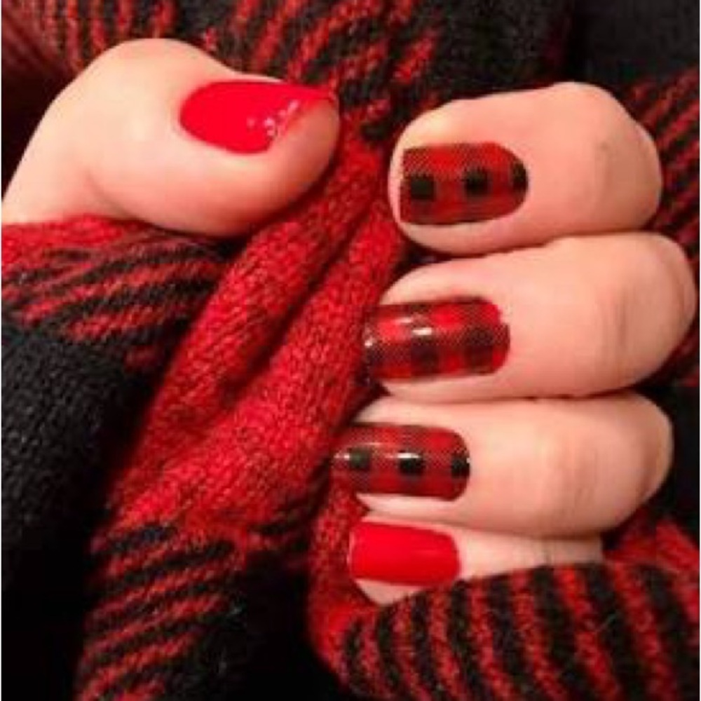RETIRED Color Street nail strips Good Girls Gone Plaid RED AND BLACK